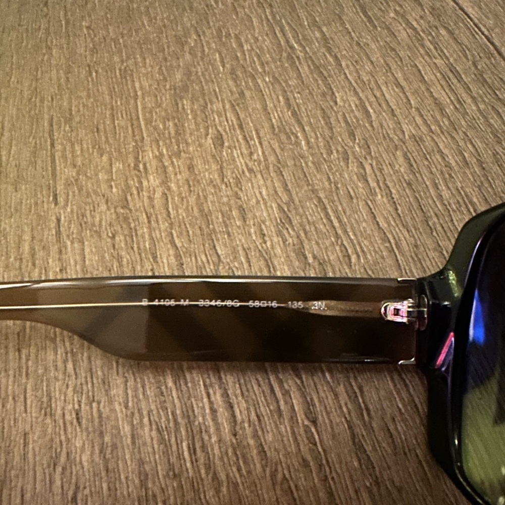 Burberry Black Sunglasses with Check Case | Burberry B4105-M 3346/8g - Picture 6 of 7